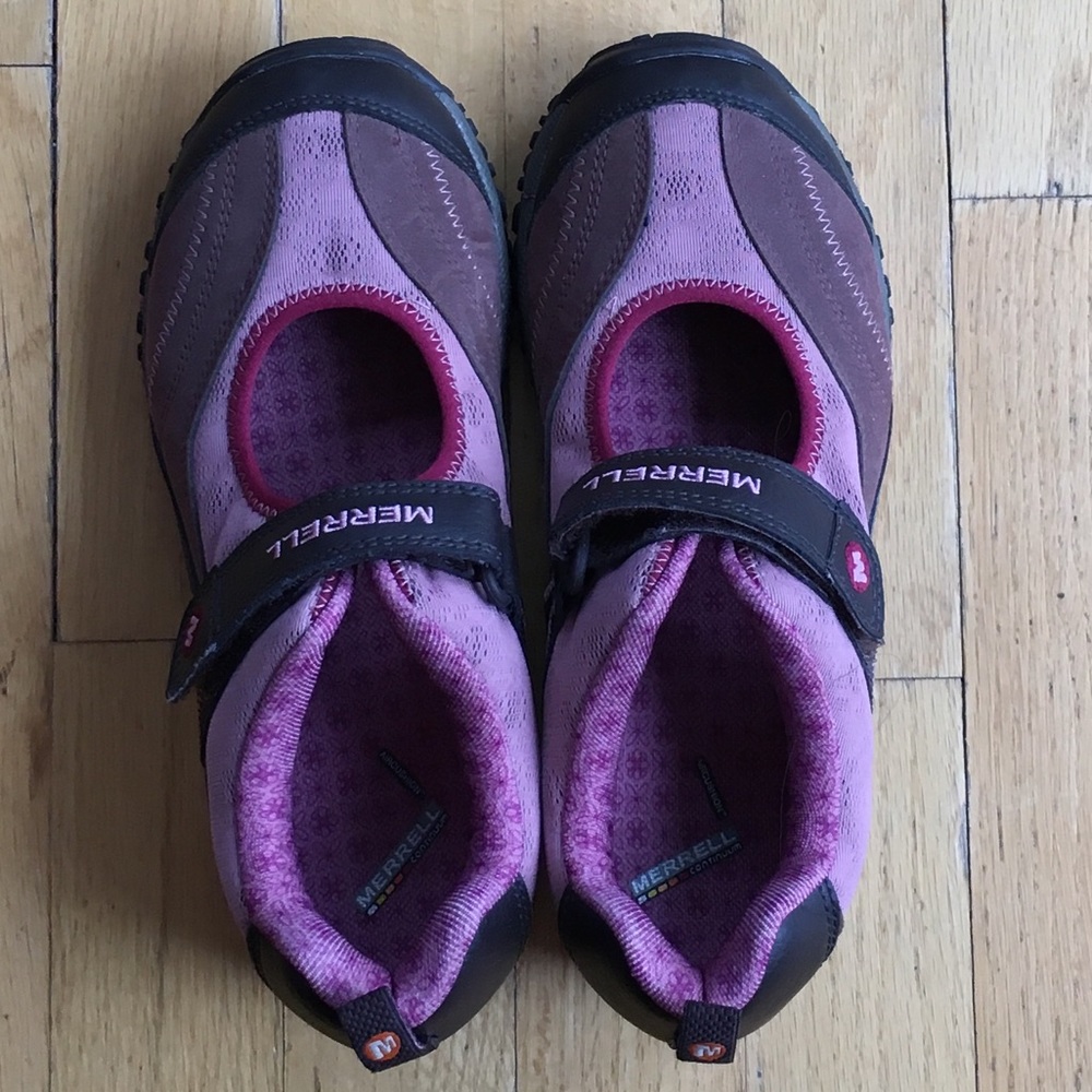 Merrell Chameleon Mary Jane, youth size 3